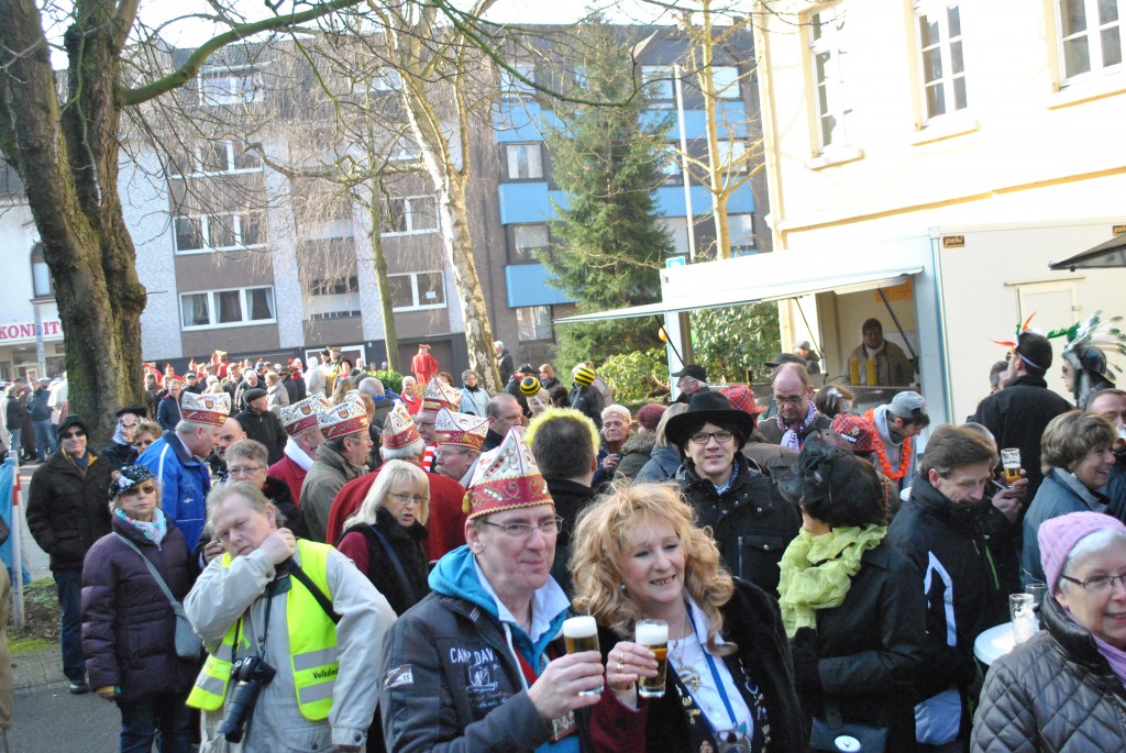 12.02.2015 - Altweiberfastnacht in Mönchengladbach