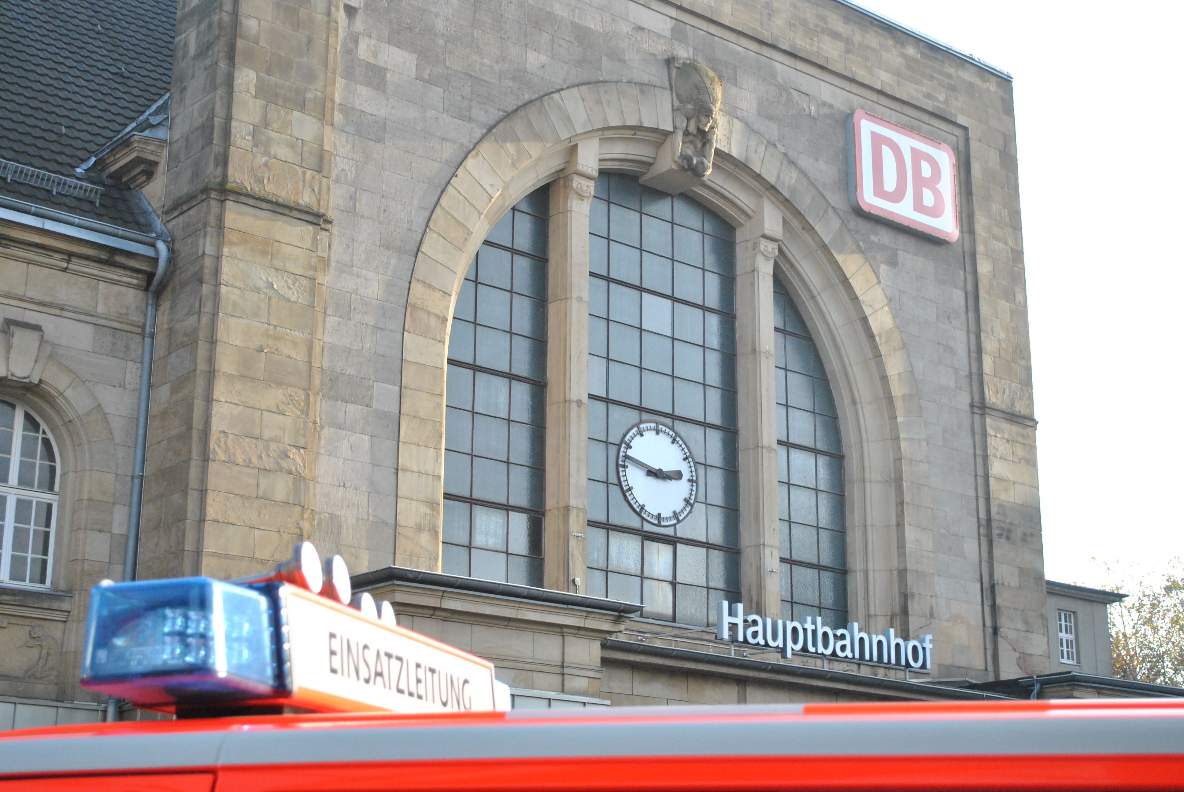 MG 28.10.2014 – Acetylen-Flasche im Hauptbahnhof geriet in Brand