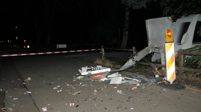 Zigarettenautomat gesprengt (Foto: Polizei Viersen)