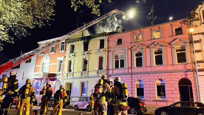 210516_VIE_FEU_Brandtoter_in_Wohnung_2