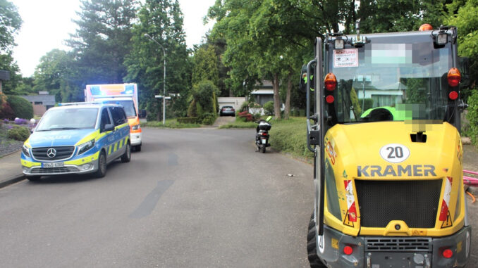 Unfallsituation auf der Hohe Buschstraße. (Foto: Polizei Viersen)